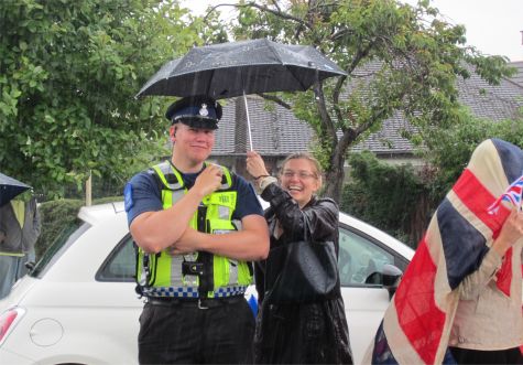 A wet day in Leigh-on-Sea. Aww, bless!