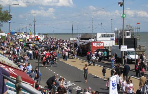 Southend Airshow 2010 - Another Esplanade shot